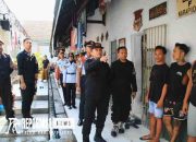 Pastikan Keamanan Jelang Idul Adha, Kalapas Banyuwangi Kontrol Blok Hunian 8 Pastikan Keamanan Jelang Idul Adha, Kalapas Banyuwangi Kontrol Blok Hunian