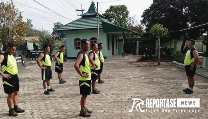 Kedisiplinan Personil Koramil 0825/15 Wongsorejo Laksanakan Olahraga Bersama 