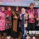 Dewan Kerajinan Nasional Daerah (Dekranasda) Kabupaten Probolinggo bersama Dinas Koperasi, Usaha Mikro, Perdagangan dan Perindustrian (DKUPP) Kabupaten Probolinggo mengikuti kegiatan East Java Fashion Harmony tahun 2024 di Pantai Midodaren Kabupaten Tulungagung,