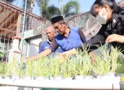 WBP Lansia Rutan Kelas IIB Kraksaan Diberi Pelatihan Budidaya Tanaman Hidroponik 14 WBP Lansia Rutan Kelas IIB Kraksaan Diberi Pelatihan Budidaya Tanaman Hidroponik