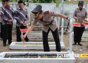 Hari Bhayangkara Ke-78, Polres Nganjuk Gelar Ziarah dan Tabur Bunga