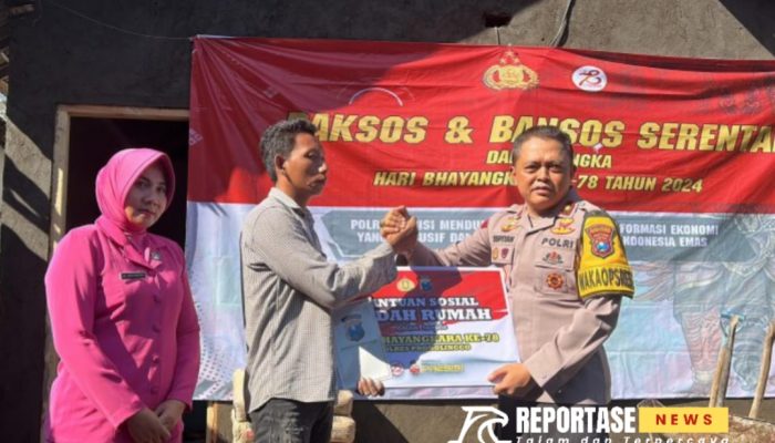 Sambut Hari Bhayangkara ke-78, Polres Probolinggo Gelar Bansos Bedah Rumah