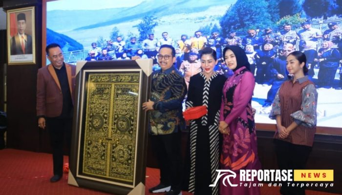 Pj. Bupati Probolinggo Hadiri Pisah Sambut Kajari Kabupaten Probolinggo