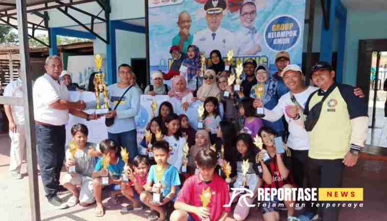 Kejuaraan renang ini diikuti oleh 118 atlet renang dari perkumpulan se-Kabupaten Probolinggo mulai dari kelompok umur 5 hingga 16 tahun.