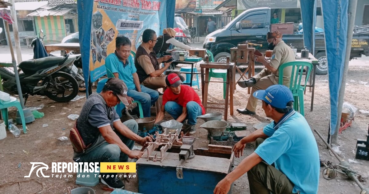UPT Metrologi Legal pada Dinas Koperasi, Usaha Mikro, Perdagangan dan Perindustrian (DKUPP) Kabupaten Probolinggo melakukan kegiatan sidang tera ulang
