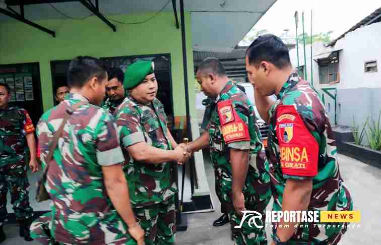 Letkol Inf Ronny Wijaya Kuesuma, melaksanakan kunjungan kerja (Kunker) ke Koramil Sumbersuko