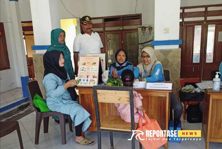 Pj Kades dan Ketua TP PKK Desa Kalangan Prao Tinjau Langsung Posyandu