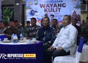 Malam Budaya, Dandim dan Kapolres Lumajang Nobar Wayang Kulit 'Tumurune Wiji Sejati' 10 Malam Budaya, Dandim dan Kapolres Lumajang Nobar Wayang Kulit ‘Tumurune Wiji Sejati’