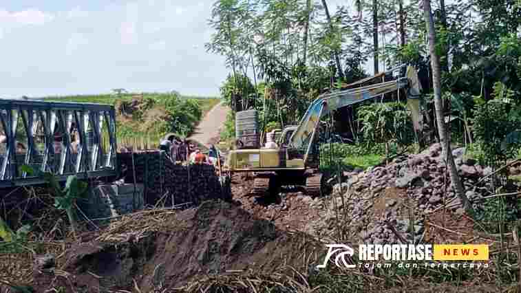 Lokasi Proyek Kedaruratan di Desa Babakan yang diduga menggunakan material ilegal