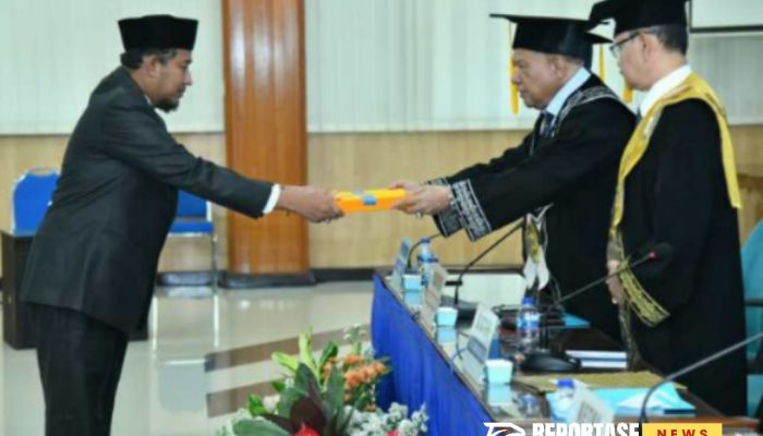 Raih Predikat Cumlaude, Bupati: Sarana Transfer Ilmu Pengetahuan Untuk Pembangunan Sumenep. 