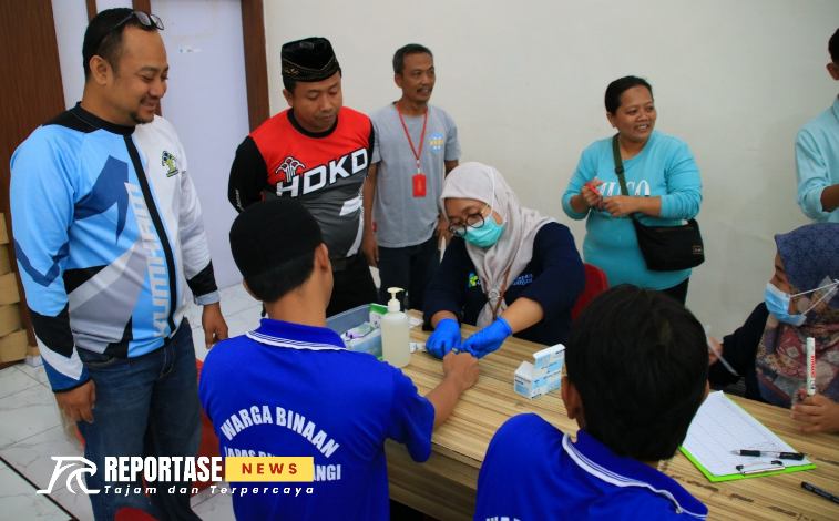 Sebanyak 25 orang Warga Binaan Lembaga Pemasyarakatan (Lapas) Kelas IIA Banyuwangi mengikuti kegiatan Mobile VCT