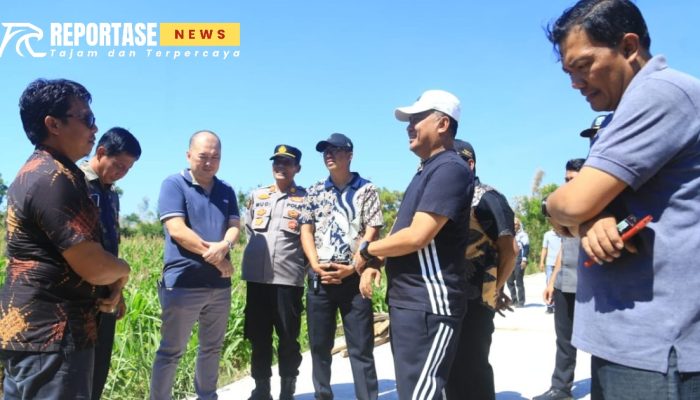Pj. Bupati Probolinggo Tiba-Tiba Sidak Pengerjaan Jalan Desa Wringinanom, Ada Apa?