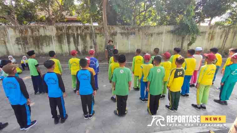 Pelatihan PBB di SMP Negeri 1 Tekung