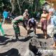 Serda Muhaimin, bersama warga melaksanakan kerja bakti