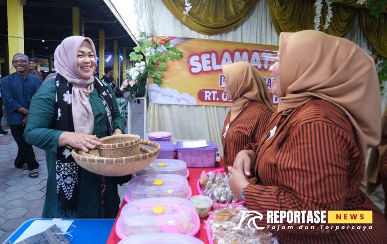 Festival Seni Budaya Lokal dan Bazar UMKM Meriahkan Kirab Budaya Grebek Tumpeng Desa Sragi 2 Pemdes Sragi juga mengadakan festival Seni Budaya Lokal bersamaan dengan Bazar UMKM.