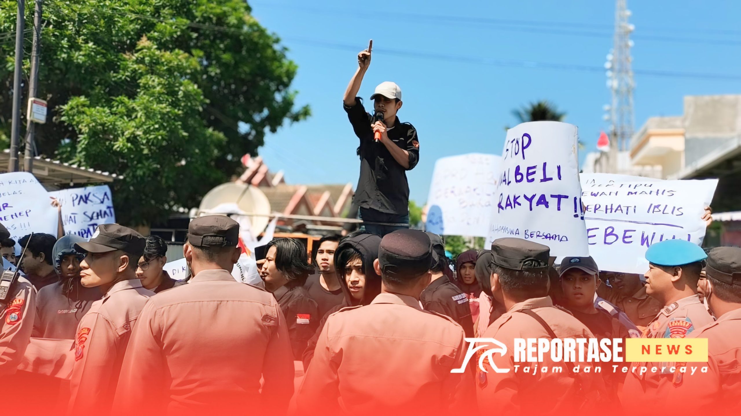 Aliansi BEM Sumenep Demo Pelantikan Anggota DPRD Baru, Sebut Ada Jual Beli Pokir