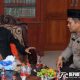 Kapolres Sumenep Akbp Henri Noveri Santoso, didampingi Pejabat Utama, duduk bareng Pengasuh Pondok Pesantren Al Karimiyyah Dr. KH. A Busyro Karim,
