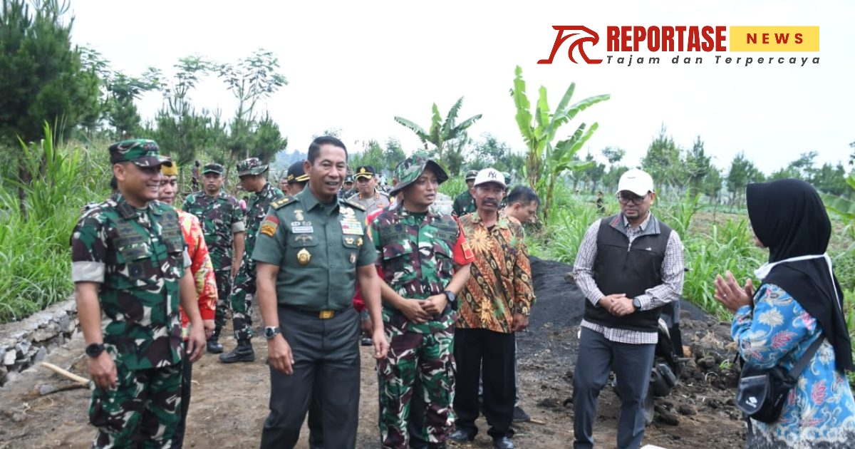 Kunjungan Tim Wasev Aster ini meninjau sekaligus melakukan evaluasi pelaksanaan TMMD ke-121 tahun anggaran 2024 di Desa Kalianan Kecamatan Krucil.