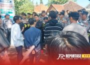 Demo di Depan Mapolres Sumenep: Dear Jatim Desak Penanganan Kasus Korupsi yang Mangkrak 10 Demo di Depan Mapolres Sumenep: Dear Jatim Desak Penanganan Kasus Korupsi yang Mangkrak
