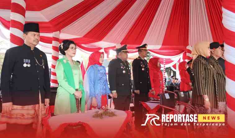 upacara peringatan Hari Ulang Tahun ke-79 Kemerdekaan Republik Indonesia yang berlangsung di Alun-Alun Lumajang