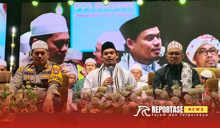 DR. H. Arrazi Hasyim.,L.C.,S.FIL.I.,M.A.HUM, Gus Faunzan Zaini, Gus Khoirun Zaini diiringi majelis sholawat At Taufik dari Kabupaten Sampang.