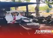 Luar Biasa, Politisi Muda PPP Pakai Motor Gerobak Menuju Pelantikan DPRD Sampang 9 Luar Biasa, Politisi Muda PPP Pakai Motor Gerobak Menuju Pelantikan DPRD Sampang