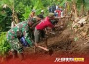 Karya Bakti Pembuatan Jalan Alternatif di Tempursari, Upaya Buka Akses Warga Terdampak Abrasi Laut 9 Karya Bakti Pembuatan Jalan Alternatif di Tempursari, Upaya Buka Akses Warga Terdampak Abrasi Laut