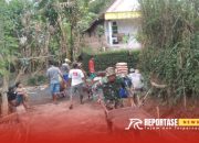 Babinsa Sentul Dampingi Kegiatan Karya Bakti Pembangunan Jalan Rabat Beton di Dusun Wangkit 8 Babinsa Sentul Dampingi Kegiatan Karya Bakti Pembangunan Jalan Rabat Beton di Dusun Wangkit