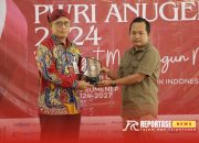 Direktur BPRS Bhakti Sumekar Raih Penghargaan Tokoh Penggerak Tabungan Pelajar 10 Direktur BPRS Bhakti Sumekar Raih Penghargaan Tokoh Penggerak Tabungan Pelajar