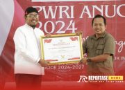 Bupati Sumenep Terima Penghargaan Tokoh Humanis dari PWRI Anugerah 2024 9 Bupati Sumenep Terima Penghargaan Tokoh Humanis dari PWRI Anugerah 2024