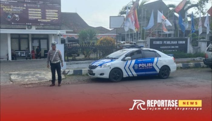 Polres Lumajang Jamin Kelancaran Lalu Lintas di Sekitar Kantor KPU