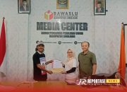 Diduga Fitnah Bunda Indah-Mas Yudha, Akun Penggiat Medsos di Laporkan ke Bawaslu Lumajang