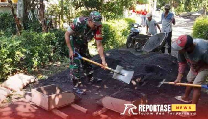 Peran Babinsa Sumberpetung dalam Mendorong Semangat Gotong Royong Pengecoran Jalan Dusun Berca