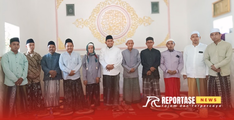 Foto: Calon Bupati Sumenep, Achmad Fauzi Wongsojudo, saat silaturahmi dengan para ulama dan tokoh agama di Pondok Pesantren Al-Jalaly, @by_reportasenews.net