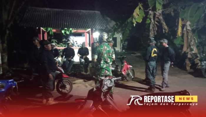 Patroli Gabungan TNI-Polri Rowokangkung Bersama SKD, di Desa Kedungrejo: Meningkatkan Keamanan dan Ketertiban Lingkungan