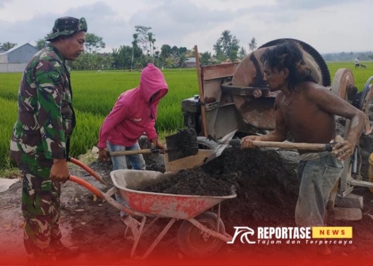 Pendampingan serta monitoring pembangunan saluran irigasi di lahan Kelompok Tani