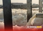 Busa Berbahaya di Desa Karanganyar: Warga Pertanyakan Keamanan Proses PT Garam 11 Busa Berbahaya di Desa Karanganyar: Warga Pertanyakan Keamanan Proses PT Garam