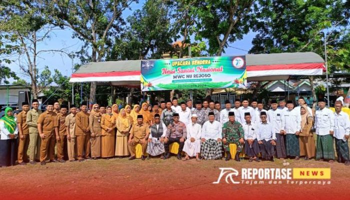 Keluarga Besar SMP Negeri 1 Rejoso peringati Hari santri nasional 2024