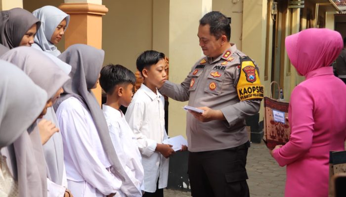 Polres Sumenep Gelar Bakti Sosial dan Doa Bersama Di Panti Asuhan Taman Harapan, Jalin Silaturahmi dan Dukung Pilkada Damai