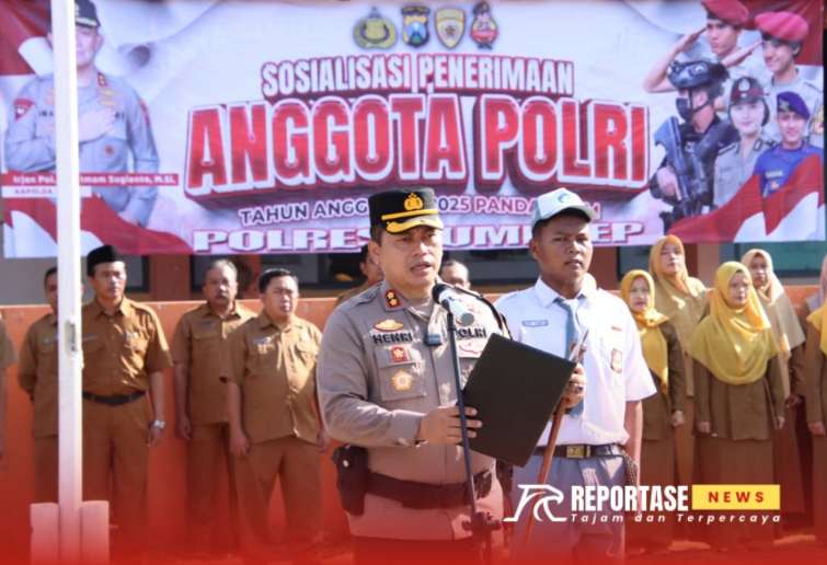 Kapolres Sumenep, AKBP Henri Noveri Santoso, S.H., S.I.K., M.M., bertindak sebagai pembina upacara.