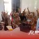 Jamaah shalawat diba dan yasinan Desa Bilis Bilis, Kecamatan Arjasa,