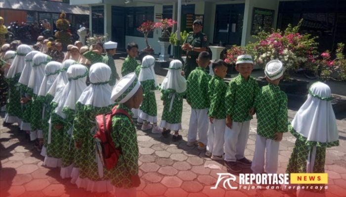 Terima Kunjungan Edukatif dari RA Muslimat NU 09 Dawuhan Lor, Koramil Sukodono Kenalkan Tugas Satuan Teritorial