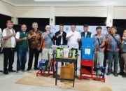 Malam Meriah di Alun-Alun Kraksaan: Pj Bupati Semangati Pelaku Kopi Lokal 25 Malam Meriah di Alun-Alun Kraksaan: Pj Bupati Semangati Pelaku Kopi Lokal