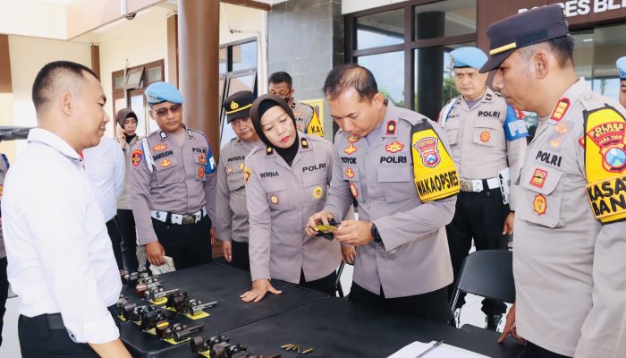 Mitigasi Pelanggaran Anggota, Wakapolres Blitar Sidak Pemegang Senpi Dinas