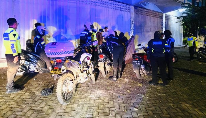 Cegah Balap Liar, Kasat Lantas Polres Sumenep Pimpin Patroli