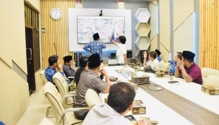 Komisi III DPRD Sumenep Gelar Rapat Kerja dengan Dinas PUTR Bahas Solusi Banjir