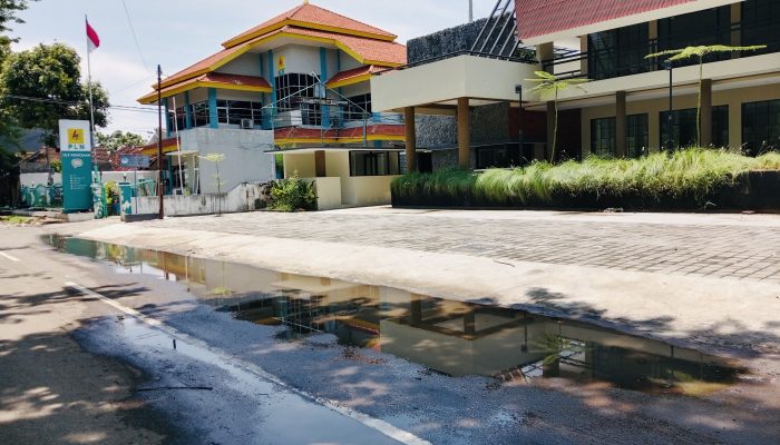 Proyek Senilai Rp1,5 Miliar Pusat Oleh-Oleh Kraksaan oleh LSM Akan Dilaporkan ke APH