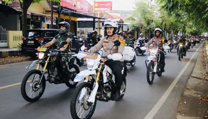 Wujudkan Rasa Aman di Bulan Ramadhan, TNI-Polri Gelar Patroli Gabungan di Sumenep