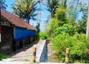 Dapat Bantuan Keuangan Provinsi Pemerintah Desa Slumbung Bangun TPT di Dua Lokasi