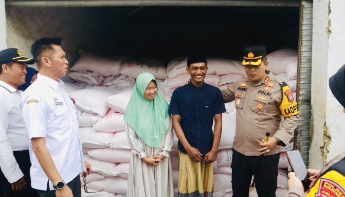 Cegah Kelangkaan, Kapolres Sumenep Awasi Langsung Distribusi Pupuk Bersubsidi